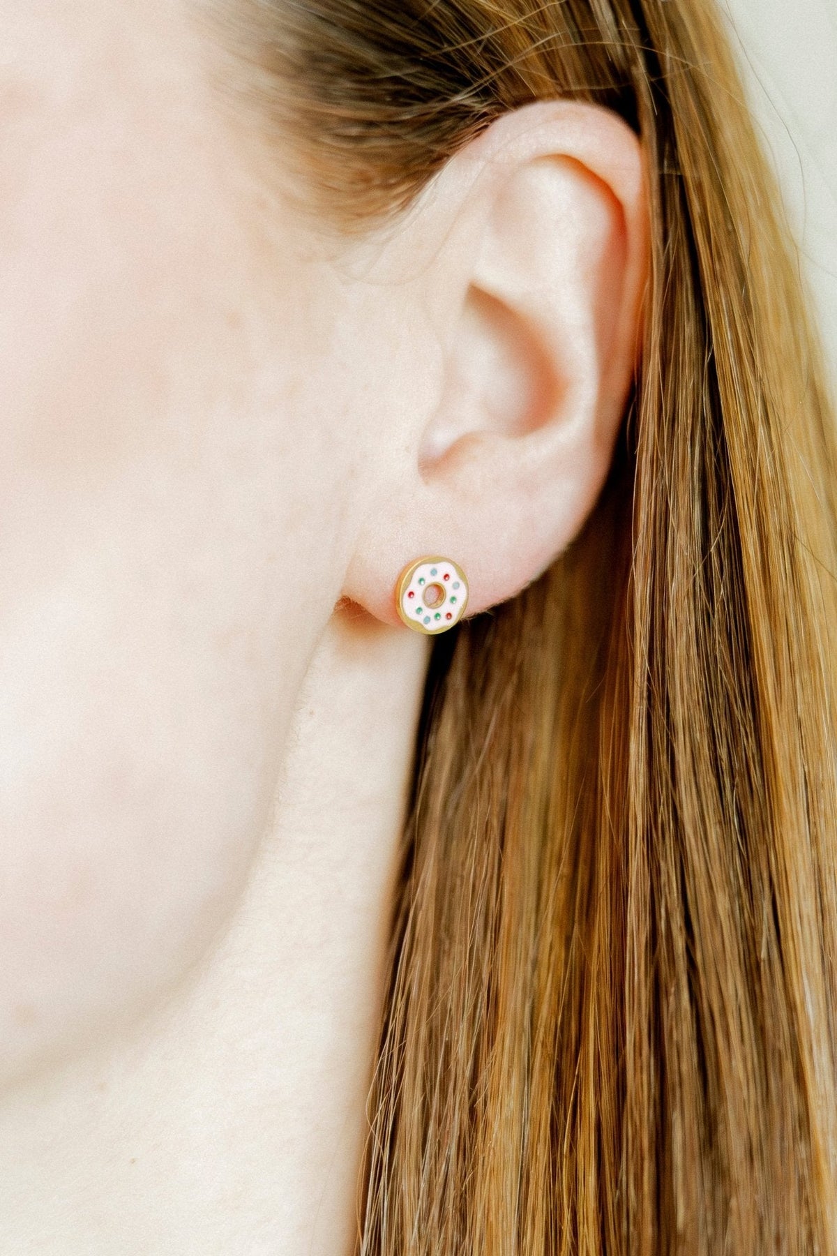 Screwback Stud Earrings - Donut