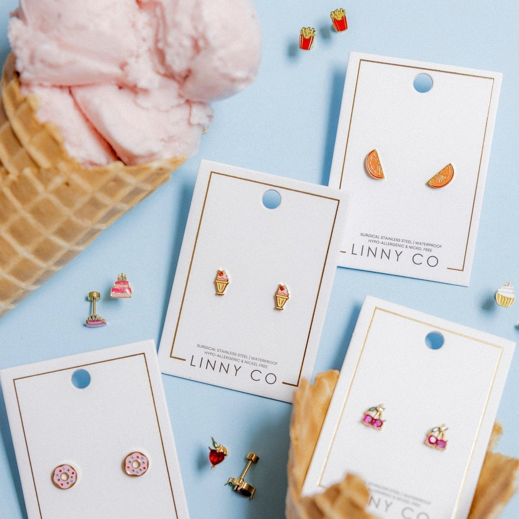 Screwback Stud Earrings - Milkshake