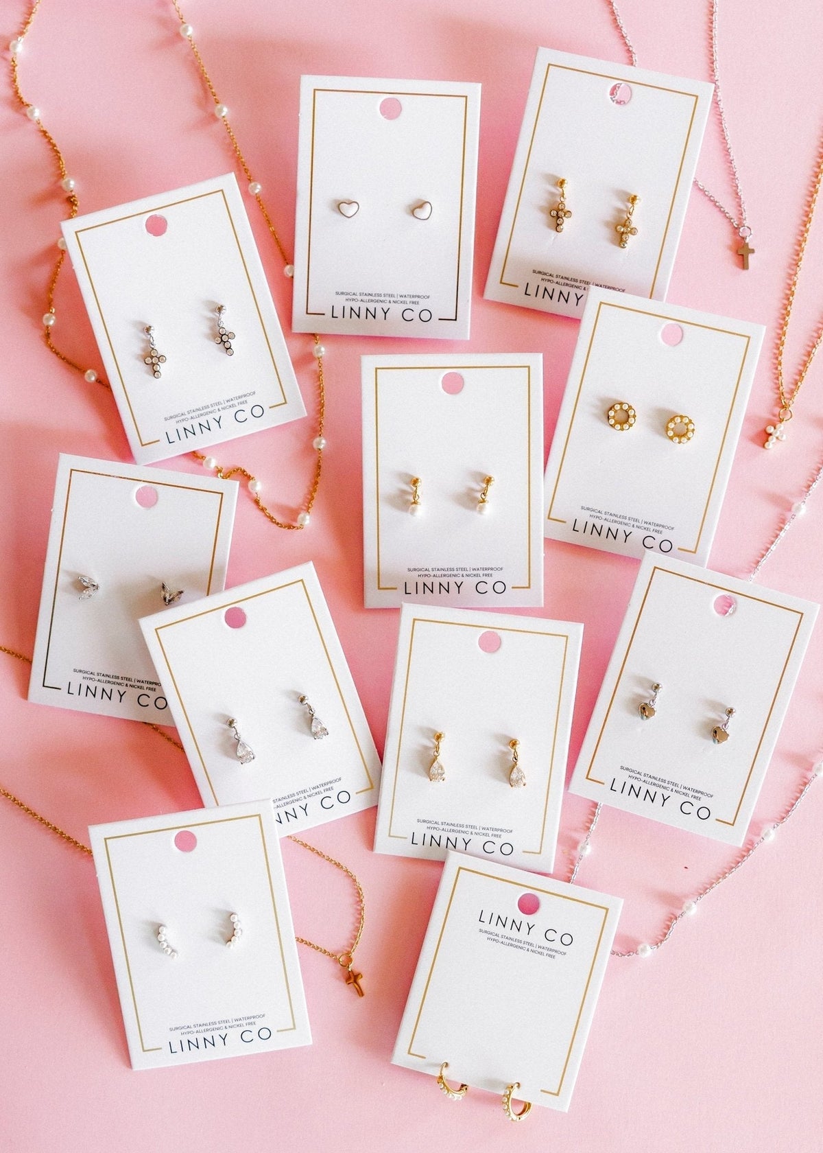 Screwback Stud Earrings - Nora Heart White Silver