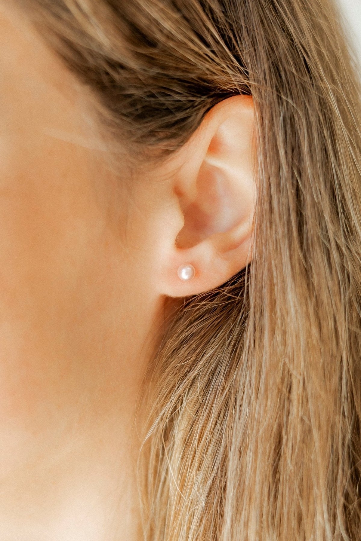 Screwback Stud Earrings - Payton Pearl Pink 5mm